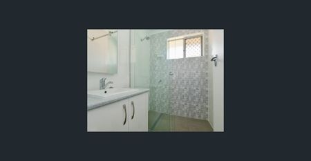 Renovated unit in sought after location - Photo 4