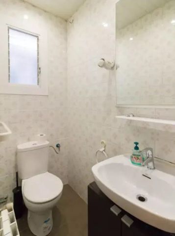 Carrer de Pareto, L'Hospitalet de Llobregat, Catalonia 08902 - Photo 4