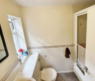 4 bedroom detached house to rent - Photo 5