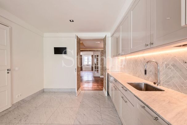 Apartamento T4 em Lisboa - Photo 1