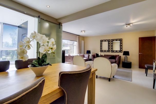 Boydell Court, St John's Wood Park, London NW8 - Photo 1