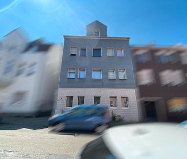 Gemütliche 3-Zimmer-Dachgeschosswohnung in Gelsenkirchen-Buer! Einb... - Photo 4