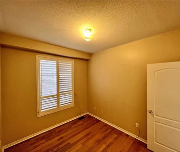 For Lease - 5218 Oscar Peterson Boulevard Unit# UPPER LEVEL, Missis... - Photo 6