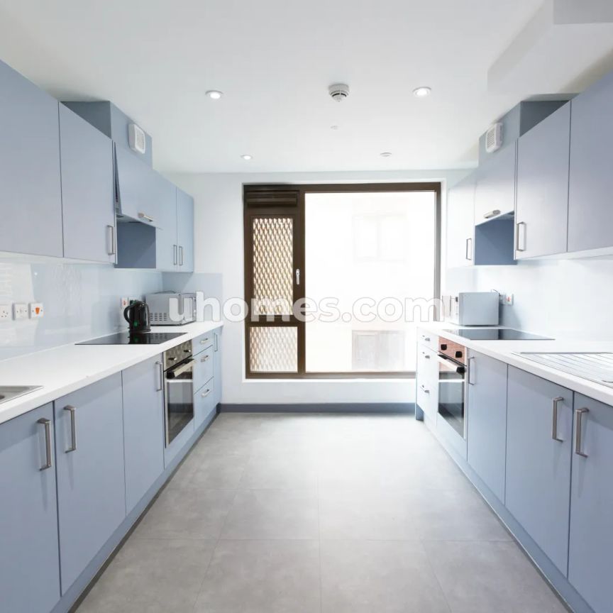 Silver En-Suite - Photo 1