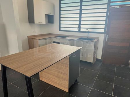 Location Appartement 2 pièces 49m² CAYENNE 97300 - Photo 3