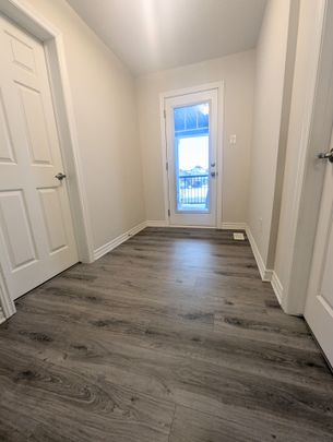 For Lease - 284 Ponderosa Street, Kanata, Ontario - Photo 1