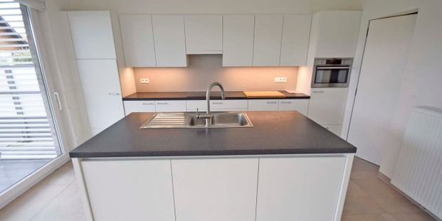 Appartement te huur in Klemskerke voor € 1.175 met 3 slaapkamers - Photo 1