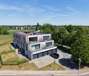 Stijlvol nieuwbouwappartement met zonneterras en garage in het hart... - Photo 6