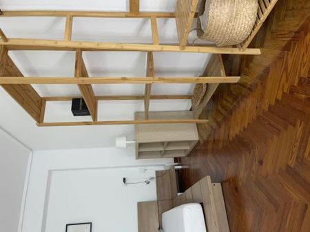 Carrer de Jaume Roig, Valencia, Valencian Community 46010 - Photo 3