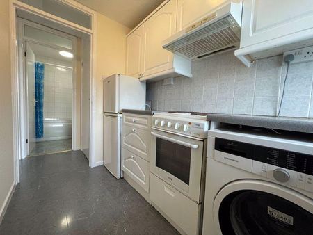 1 bedroom flat to rent - Photo 4