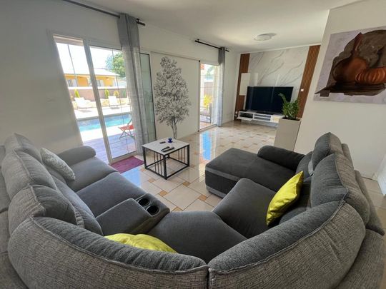 Location Maison 3 pièces 121m² STE CLOTILDE 97490 - Photo 1