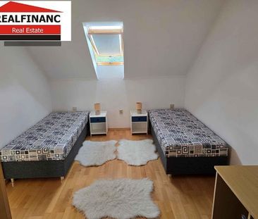 Na prenájom po rekonštrukcii 3-izbový byt 100 m2, v rodinnom dome p... – Fotografia 3