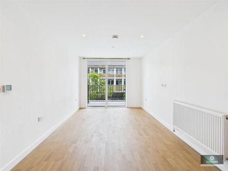 1 bedroom apartment to rent - Photo 2