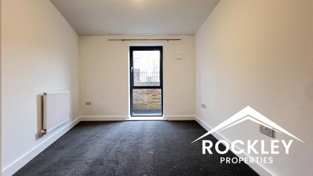 1 bedroom ground floor flat to rent - Photo 2