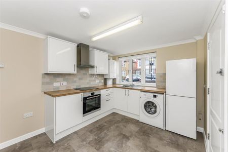 1 bedroom flat to rent - Photo 5