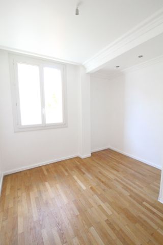 APPARTEMENT 4 PIECES CENTRE VILLE - Photo 3