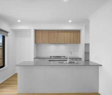 “Walk to Harpley Town Center” - Photo 4