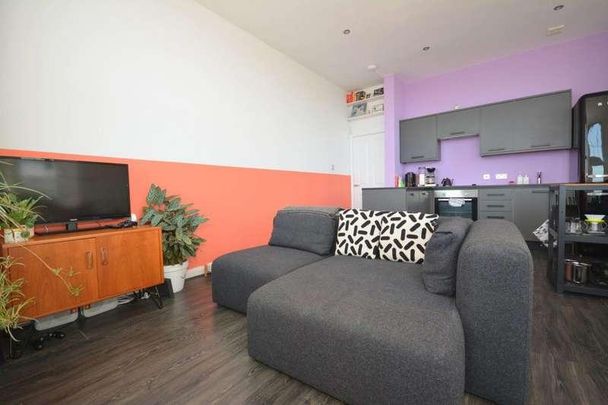 Endcliffe Apartments,first Ave,cliftonville,cty, CT9 - Photo 1