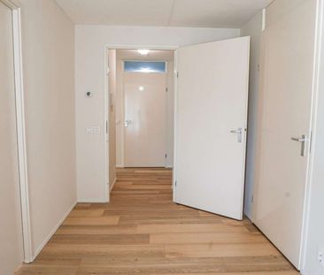 Mattenbiesstraat, Rotterdam, Nederland - Photo 2