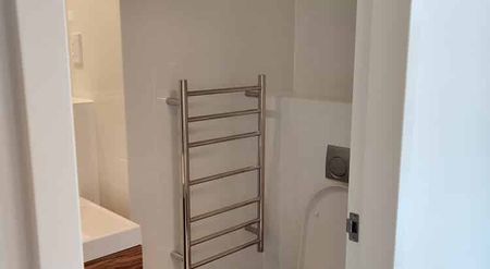 Studio Unit - 111 Dixon Street Wellington - Photo 4