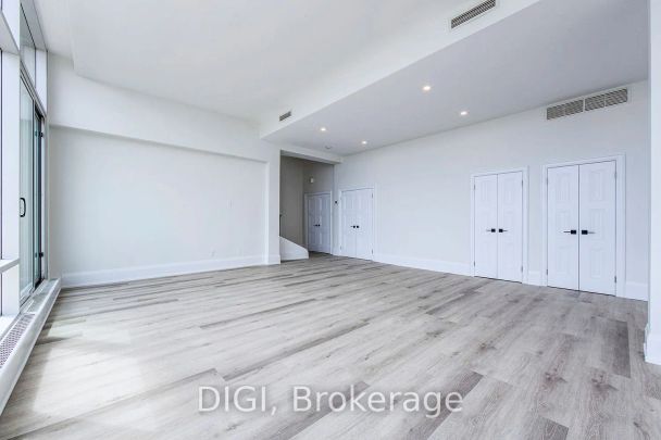 400 Walmer Road #PH5 - Photo 1