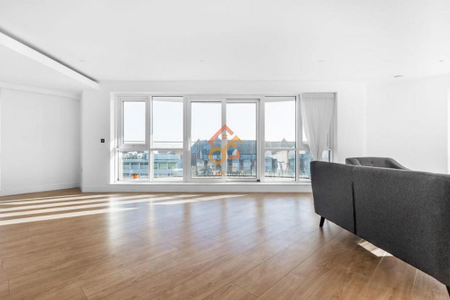 3 bedroom flat to rent - Photo 3