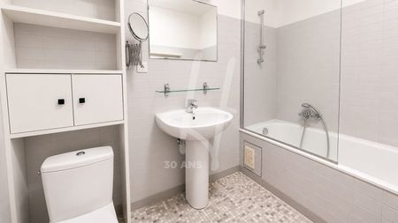 Location Appartement 1 pièce 27m² MONTIGNY LES METZ 57950 - Photo 4