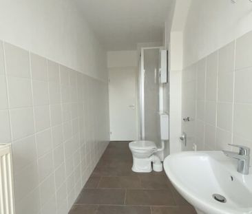 Aktuell in SANIERUNG: Fantastische Wohnatmosphäre wird geboten - in... - Photo 3