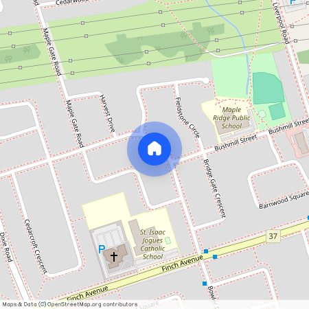 1234 Maple Ridge Drive, Pickering