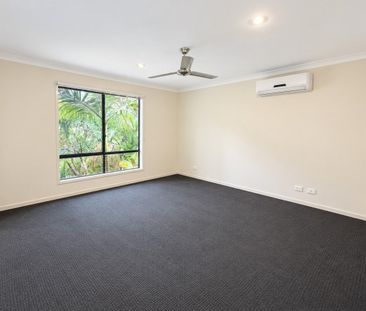 Spacious Split-Level Family Home in Highland Reserve - Rent Increasing to $950 Per Week November 2026 - Photo 3