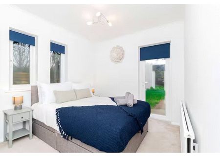 4 bedroom bungalow to rent William Smith Close, Woolstone, Milton Keynes, MK15 - Photo 5