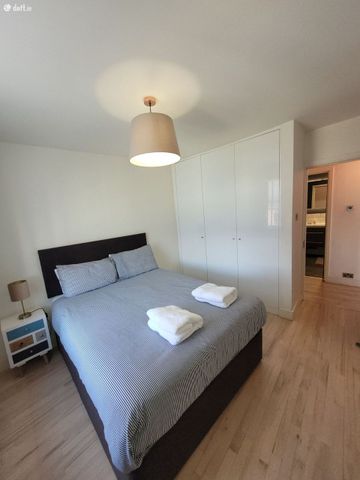 Apartment 1, 30 Essex Street East, Temple Bar, Dublin 2 - Photo 3