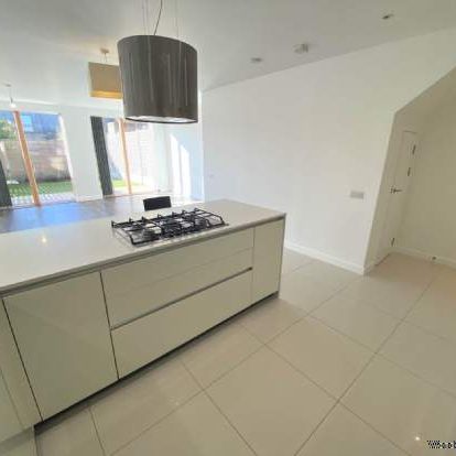 4 bedroom property to rent in London - Photo 1