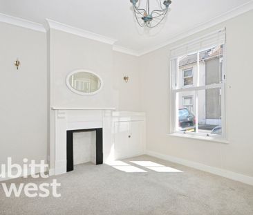 2 bedroom terraced house to rent - Photo 3
