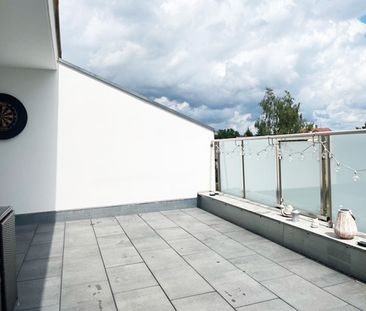 Zwei-Zimmer-Penthouse-Wohnung mit Balkon und TG-Platz - Photo 3