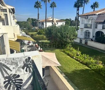 Alquiler de piso en Calle del Lago, 4 - Photo 1