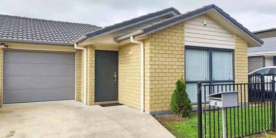 Beautiful 2 Bedroom Home in the Heart of Manukau - Photo 3