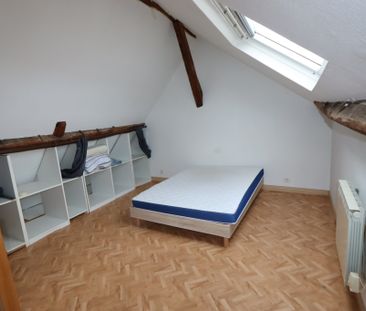 Location Appartement 2 pièces 50m² LA CHARITE SUR LOIRE 58400 - Photo 3