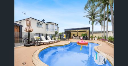 Brand New Furnished Tiny Home – Shell Cove - Photo 2