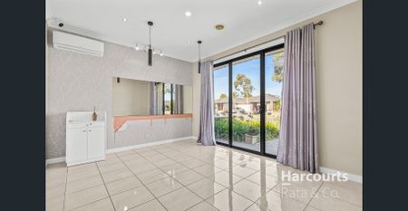 Family Home with Home Business - Photo 2