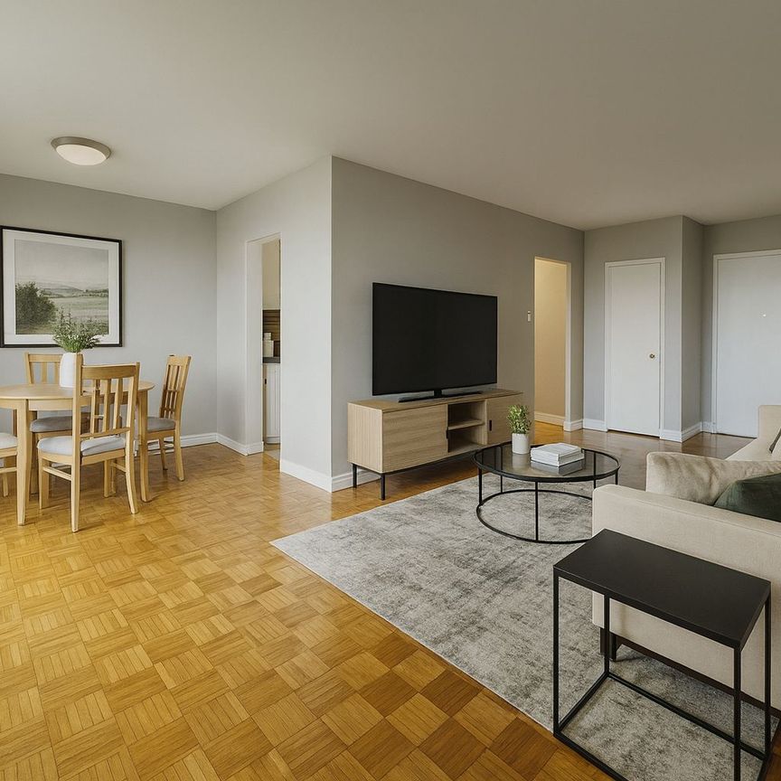 For Lease - 35 Confederation Drive Unit# 802, Toronto, Ontario - Photo 1