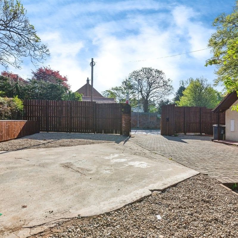 Elwick Road - Photo 1