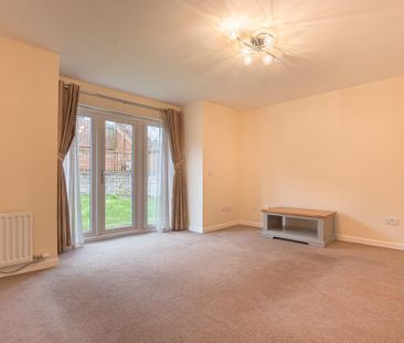 4 bedroom detached house to rent - Photo 1