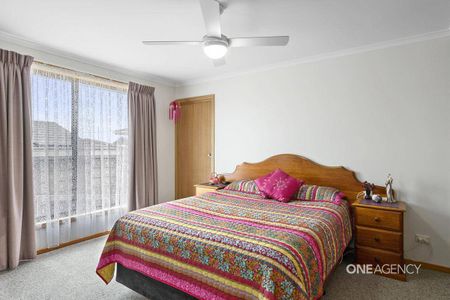 Low Maintenance Two Bedroom Unit - Photo 5