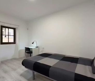 Carrer de Corretger, Barcelona, Catalonia 08003 - Photo 2