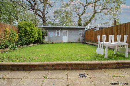 3 bedroom property to rent in Watford - Photo 4