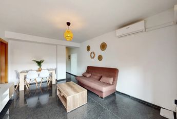 Avinguda del Port, Valencia, Valencian Community 46021