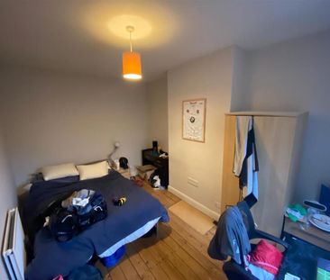 5 bedroom private hall to rent - Photo 4