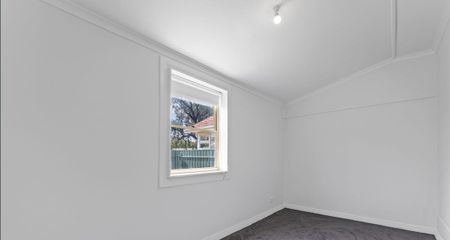 The Family Home - Photo 4