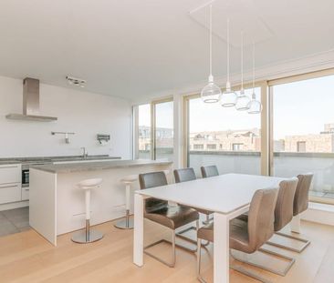 Appartement te huur - foto 1